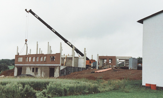 Eine neue Halle wird gebaut