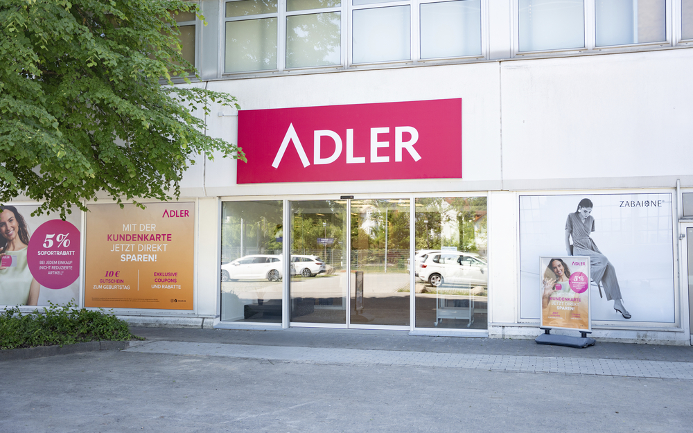 Einkaufszentrum Adler in Haibach