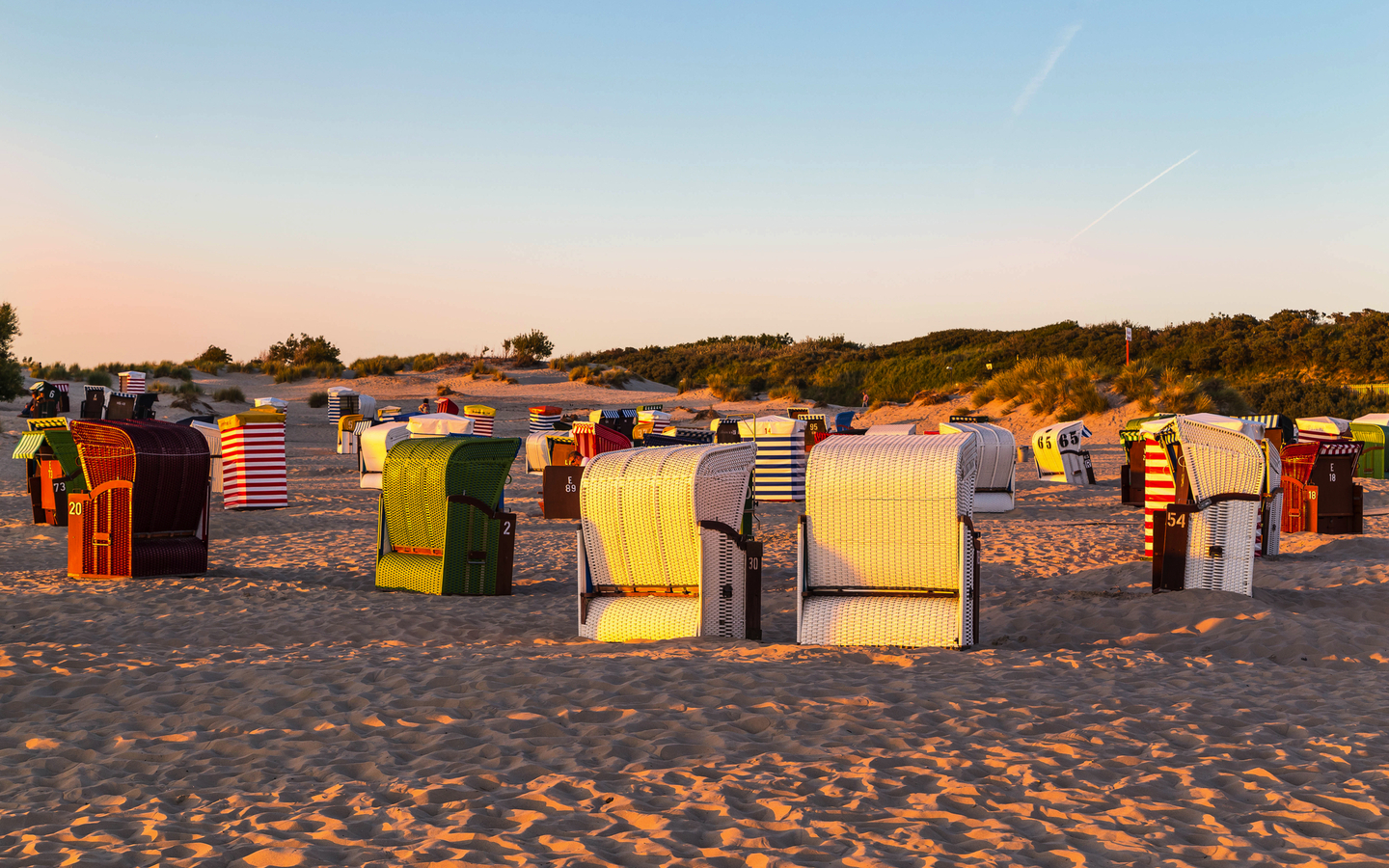 Sonnenuntergang am Strand der Insel Borkum