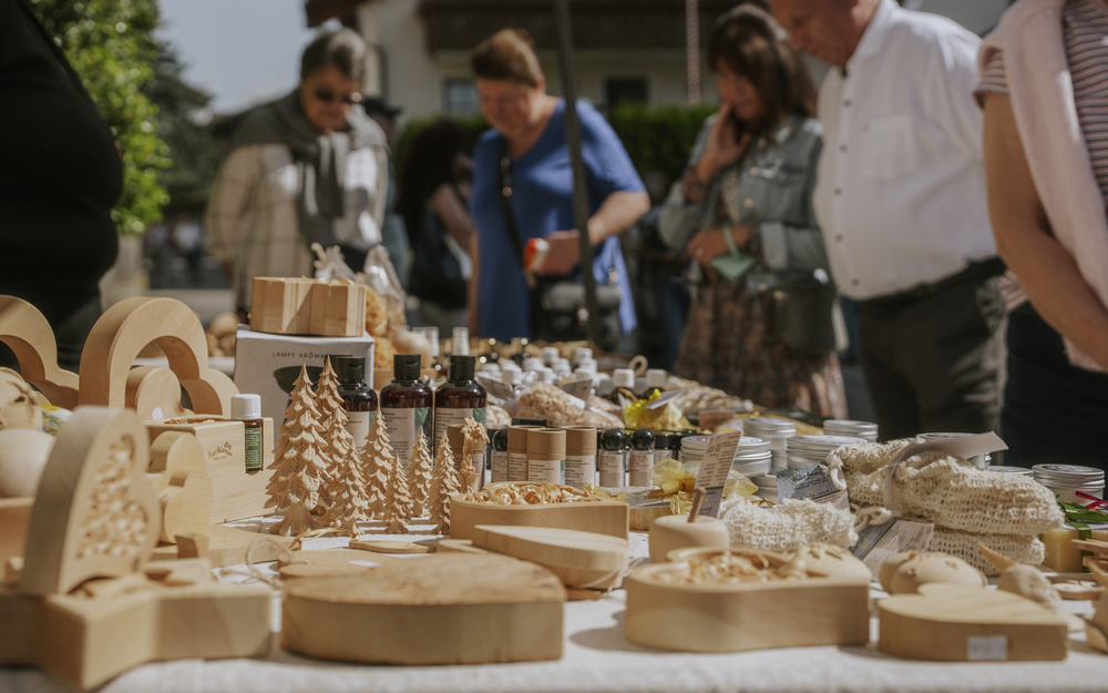Blütenfest im Eisacktal in Südtirol
