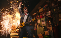 ZURÜCK IN DIE ZUKUNFT - Das Musical