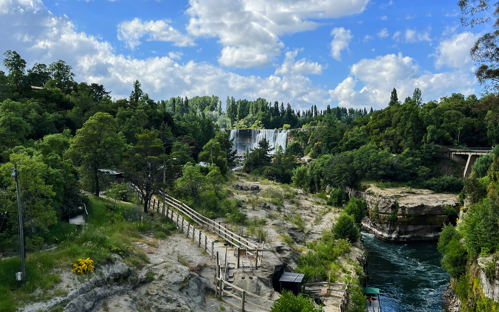 die Laja-Fälle (Salto del Laja) bestehen aus vier Wasserfällen im Unterlauf des Río de La Laja