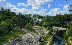die Laja-Fälle (Salto del Laja) bestehen aus vier Wasserfällen im Unterlauf des Río de La Laja