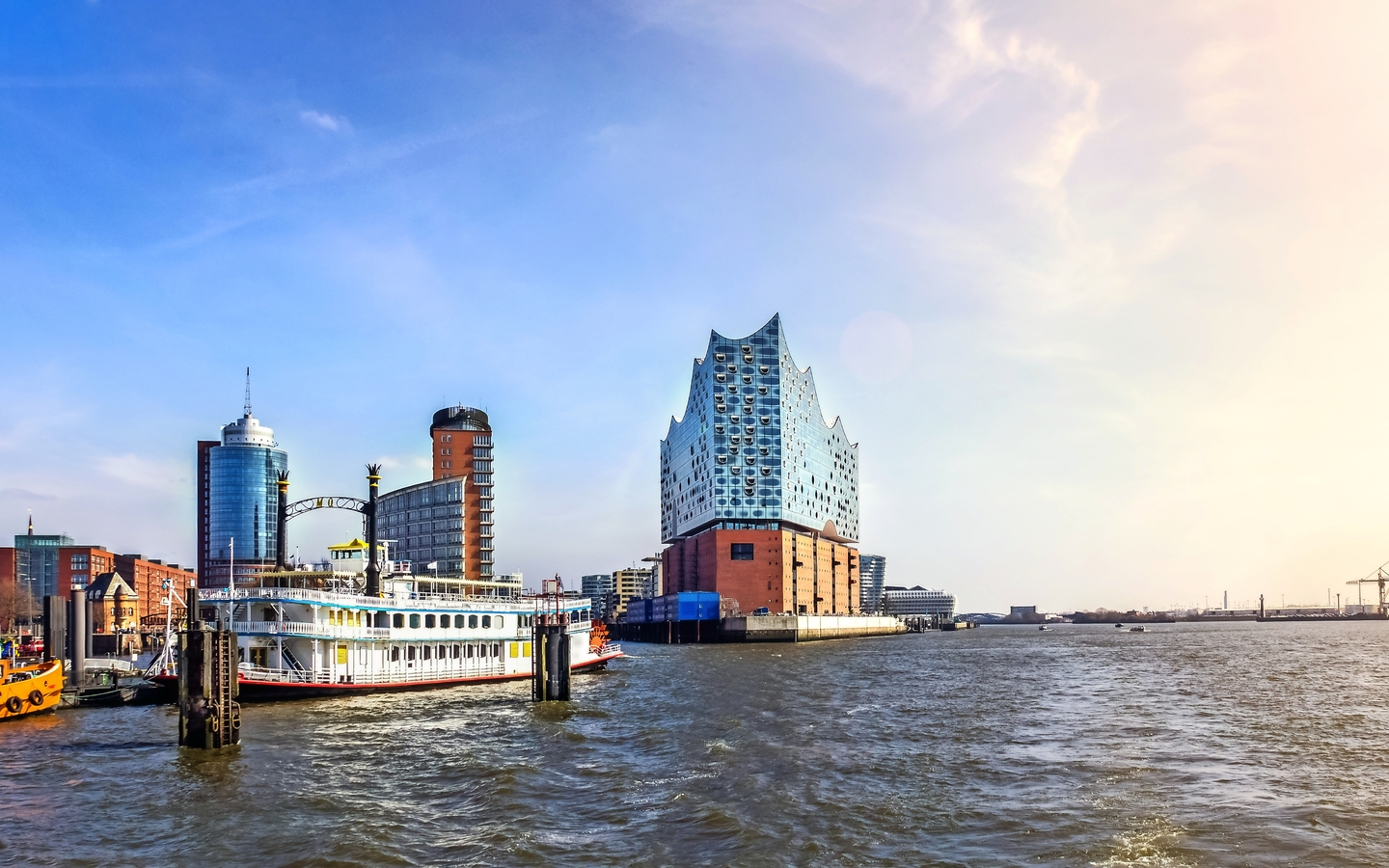Elbphilharmonie am Hamburger Hafen, Deutschland
